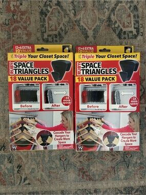 2 Boxes of Space Saving Triangles 18-Pack Spacers - Black